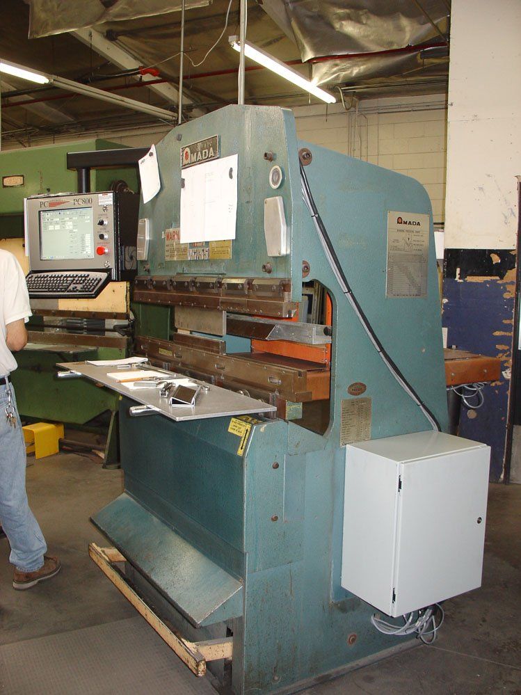 Press Brake - Amada RG35