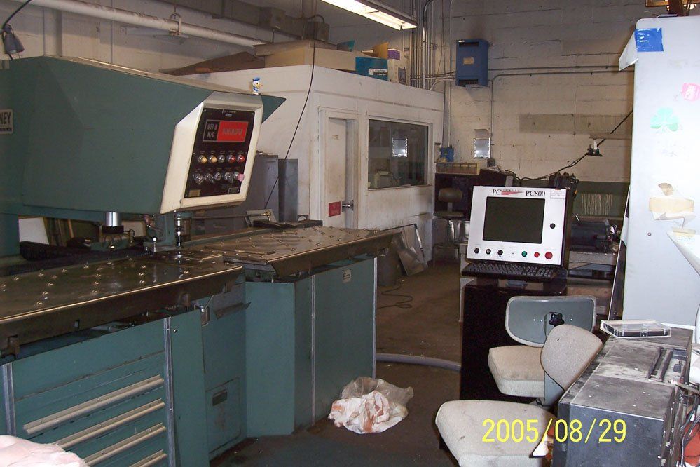 Single - Whitney 637B